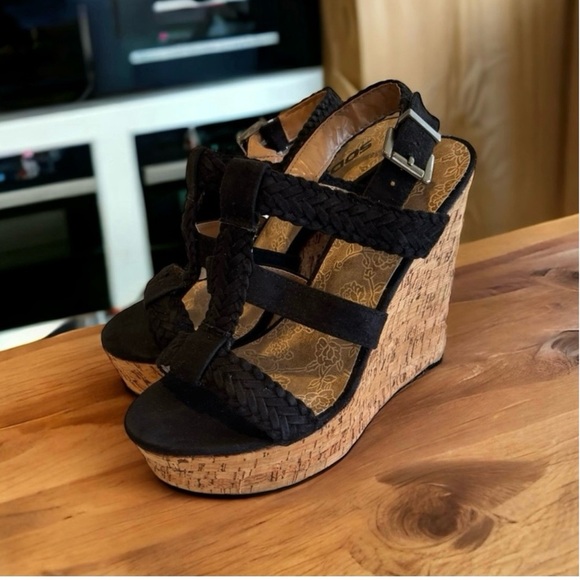 Soda Black Vegan Stappy 6” cork heeled platform wedges. SZ10 Great Condition. - Picture 15 of 16
